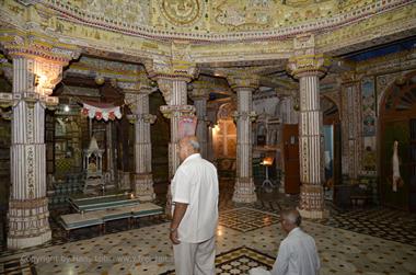 06 Jain-Temple,_Bikaner_DSC2815_b_H600